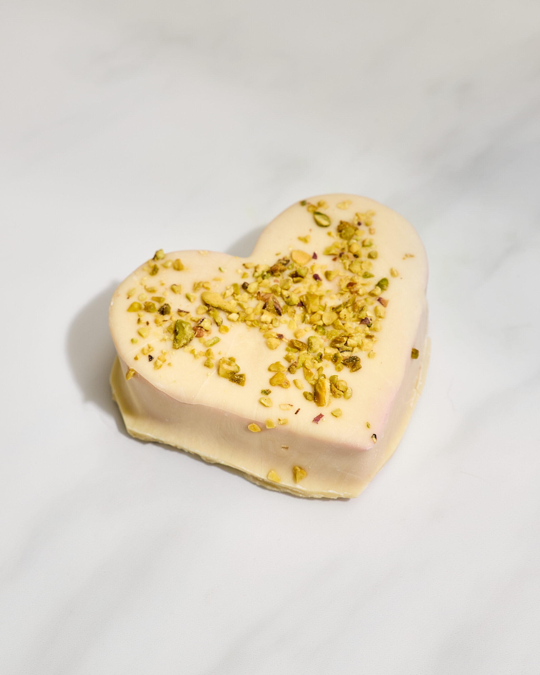 Coeur de guimauve framboise chocolat blanc & pistaches